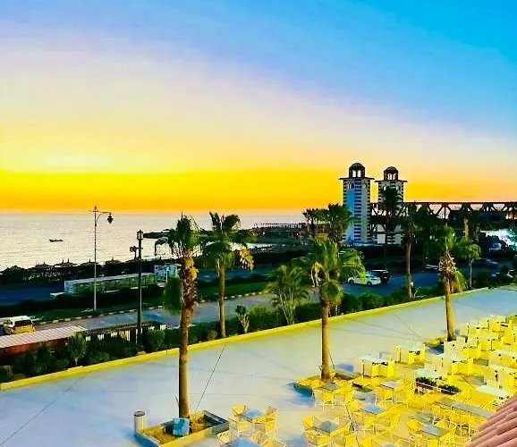 بنتهاوس بجاكوزي - في بورتو السخنة عروض مميزة - بإطلالة بحرية * عين السخنة